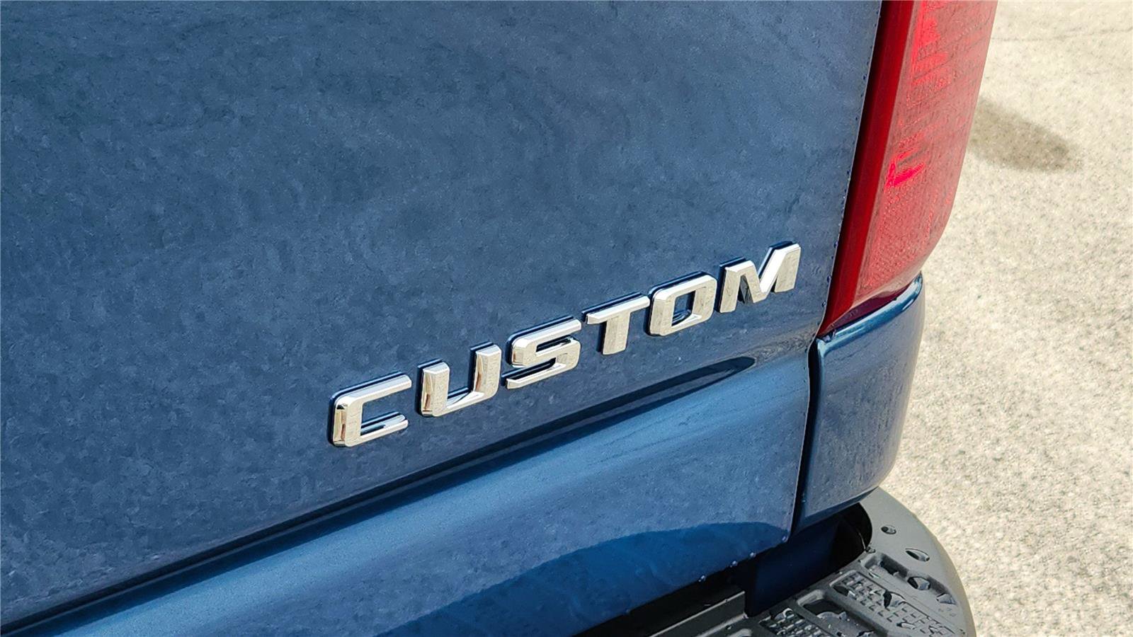 New 2026 Chevrolet Silverado 2500 Custom w/ Custom Value Package AWD/4WD image 23