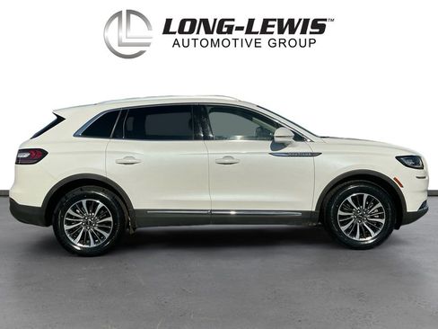 Certified 2023 Lincoln Nautilus AWD w/ Premium Package image 8