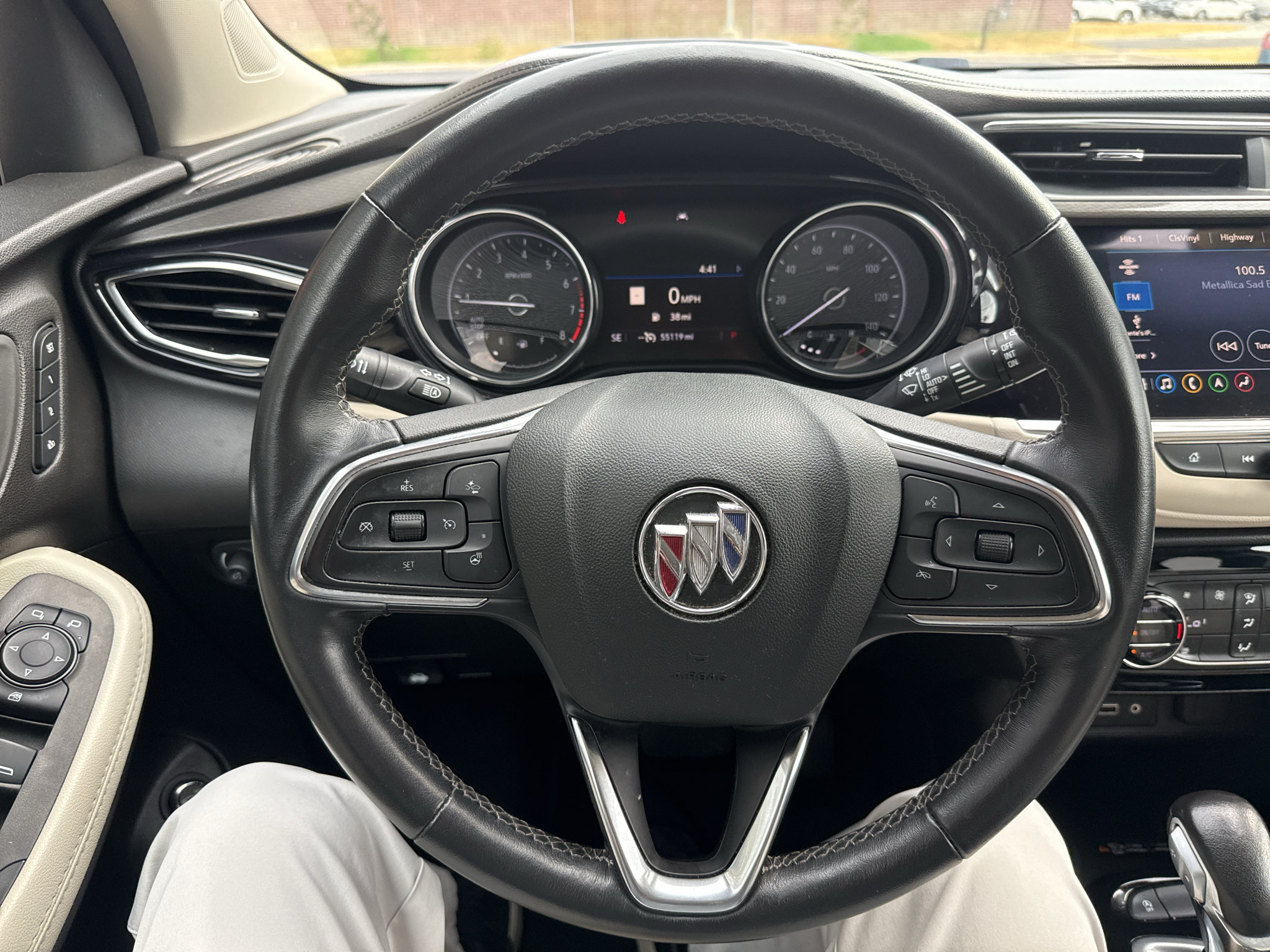 Used 2022 Buick Encore GX Essence w/ Advanced Technology Package FWD image 17