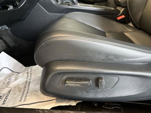 Used 2024 Honda Civic Touring image 14