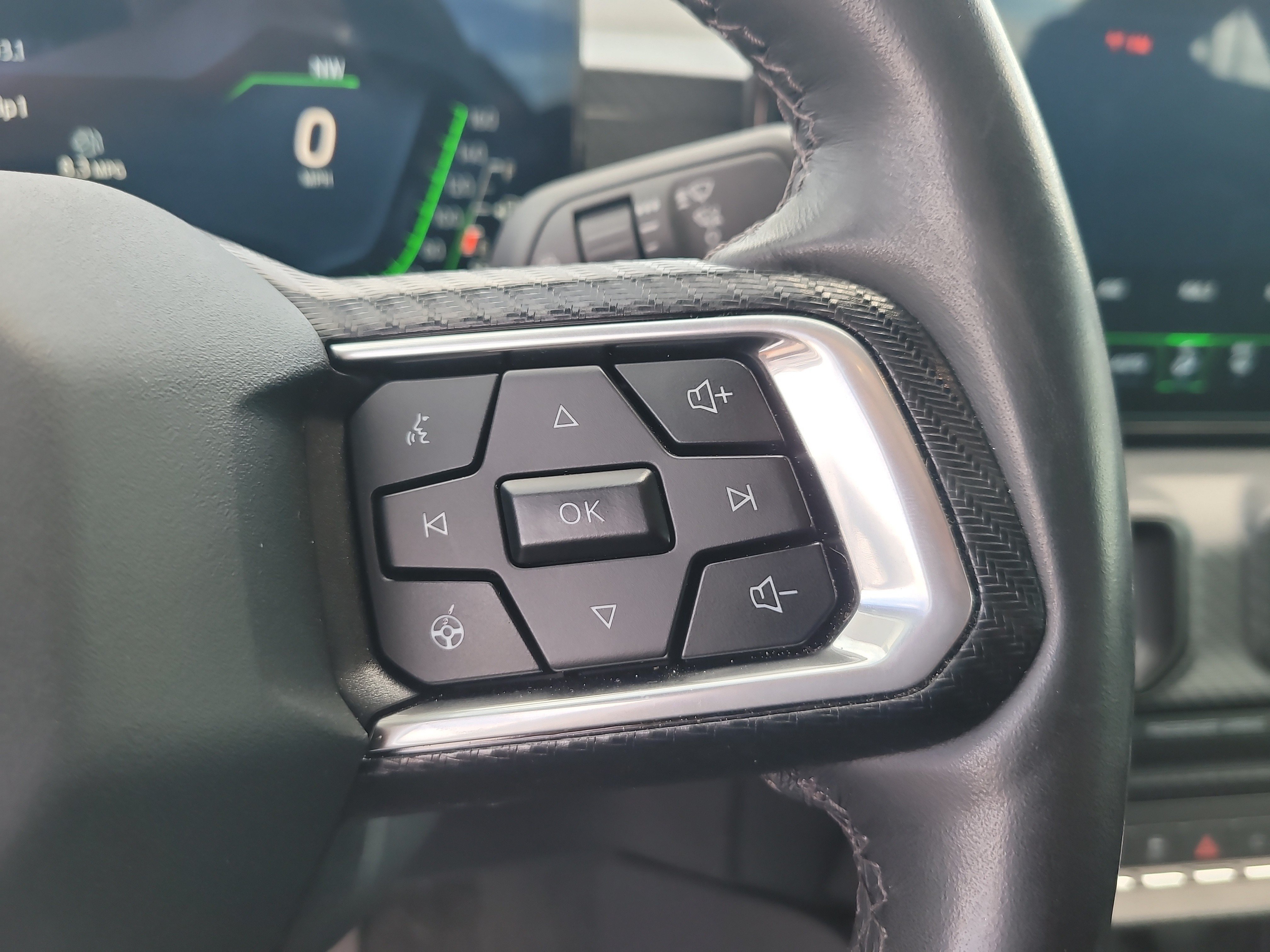 Used 2025 Ford Mustang GT RWD image 28