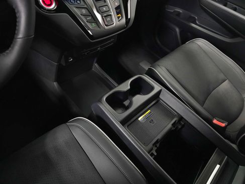 Used 2024 Honda Odyssey Elite image 31