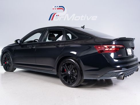 Used 2022 Volkswagen Jetta GLI Autobahn FWD image 13