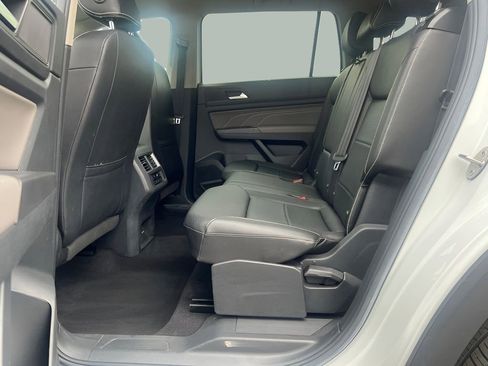 Used 2023 Volkswagen Atlas SE AWD/4WD image 32