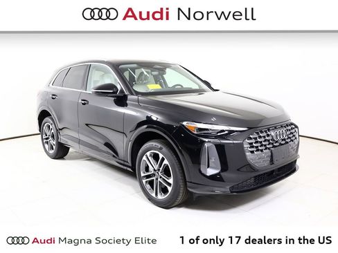 New 2025 Audi Q5 Premium image 1