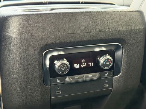 Used 2026 GMC Yukon Elevation w/ LPO, Floor Liner Package AWD/4WD image 23