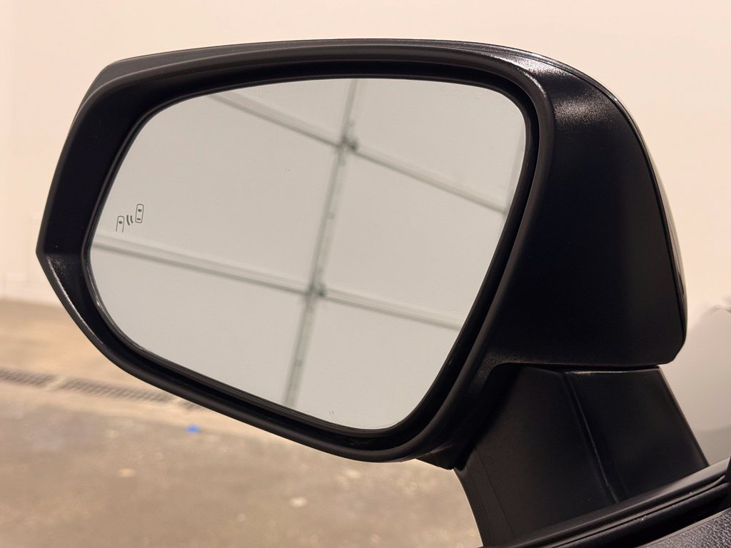 Used 2025 Toyota RAV4 XLE FWD image 12