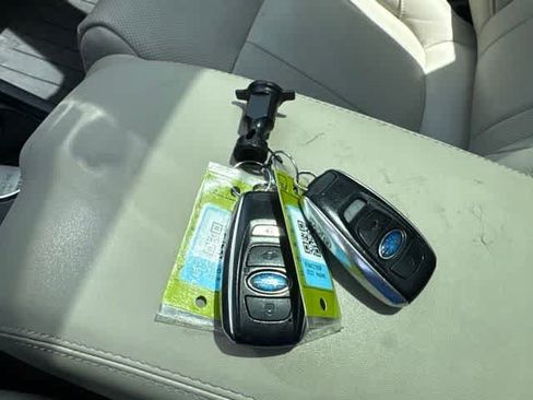 Used 2023 Subaru Ascent Limited w/ Technology Package AWD/4WD image 26