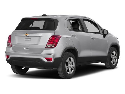 Used 2017 Chevrolet Trax LS AWD/4WD image 5