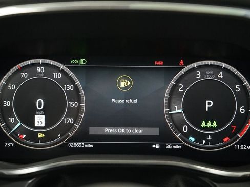 Used 2025 Jaguar F-PACE R-Dynamic S AWD/4WD image 15