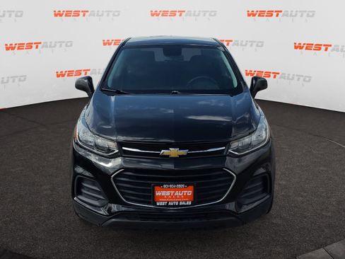 Used 2021 Chevrolet Trax LS FWD image 8