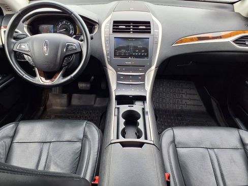 Used 2016 Lincoln MKZ Hybrid w/ Equipment Group 600A Reserve FWD image 11