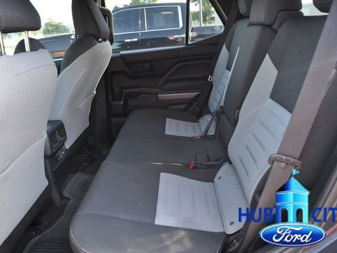 Used 2025 Toyota 4Runner 4WD image 12
