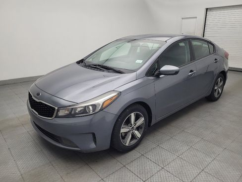 Used 2018 Kia Forte S FWD image 2