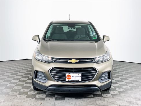 Used 2020 Chevrolet Trax LS w/ Tint and Cruise Package image 2
