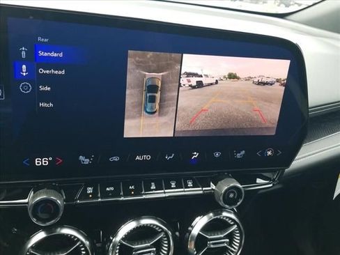 New 2025 Chevrolet Blazer EV LT AWD/4WD image 12