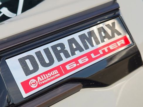 Certified 2025 GMC Sierra 2500 AT4X image 12