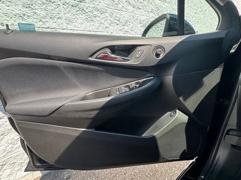 Used 2019 Chevrolet Cruze LT w/ Convenience Package FWD image 20