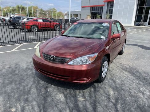 Used 2004 Toyota Camry LE image 4