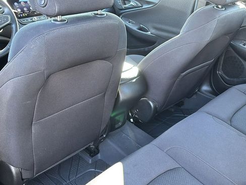 Used 2024 Chevrolet Malibu RS image 31