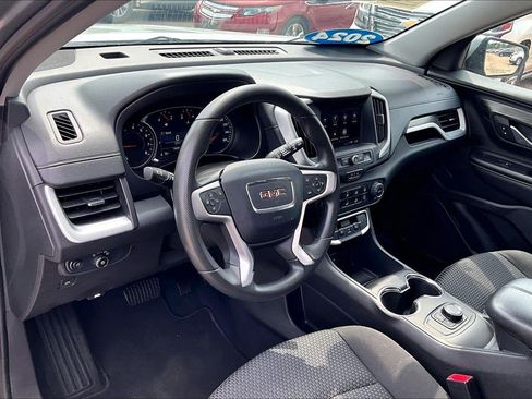 Used 2024 GMC Terrain SLE AWD/4WD image 15