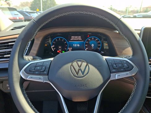 New 2026 Volkswagen Atlas SE AWD/4WD image 14