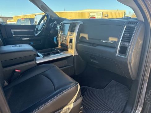 Used 2015 RAM 2500 Laramie image 11