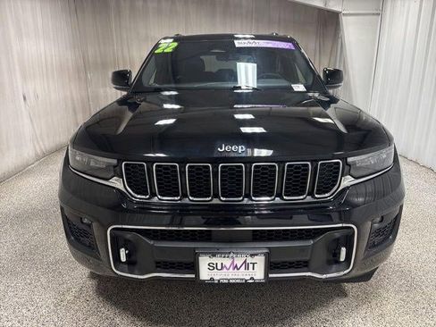 Used 2022 Jeep Grand Cherokee Overland w/ Luxury Tech Group IV image 30