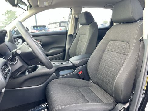 Used 2023 Honda HR-V LX image 13