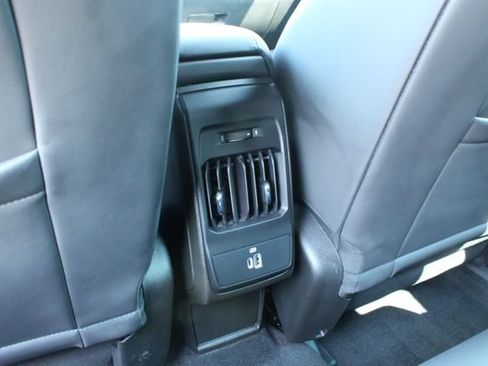 Used 2025 Alfa Romeo Tonale w/ Premium Package AWD/4WD image 34