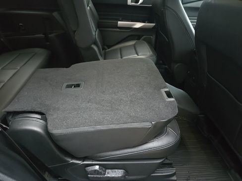 Used 2023 Ford Explorer XLT w/ Equipment Group 202A image 86