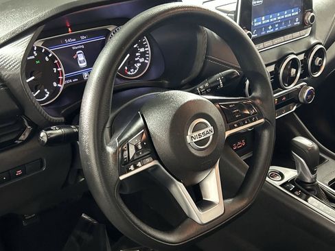 Used 2023 Nissan Sentra SV image 13