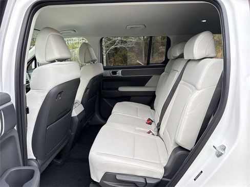 New 2026 Hyundai Santa Fe SE image 26