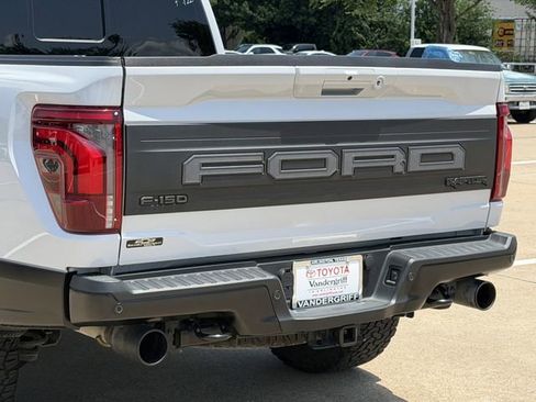 Used 2025 Ford F150 Raptor AWD/4WD image 6