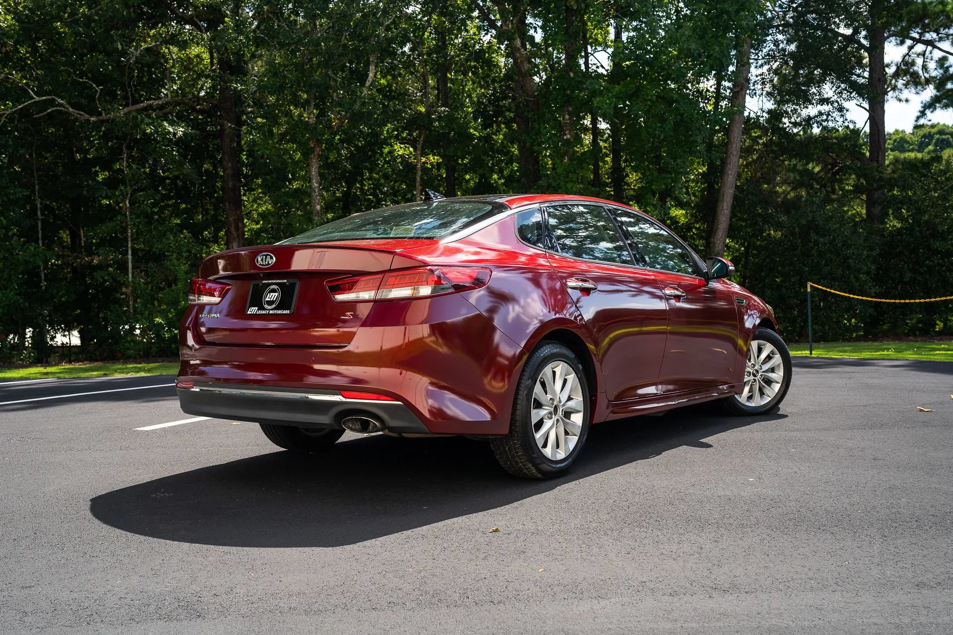 Used 2018 Kia Optima S w/ Panoramic Sunroof Package FWD image 2