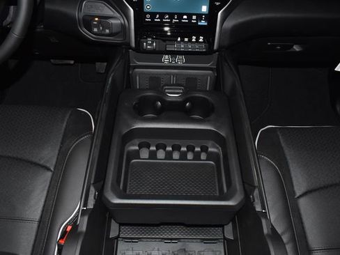 New 2026 RAM 2500 Laramie w/ Night Edition image 27