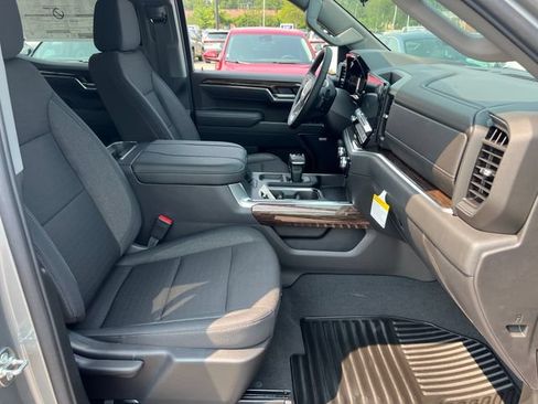New 2026 GMC Sierra 1500 Elevation w/ Preferred Package AWD/4WD image 15