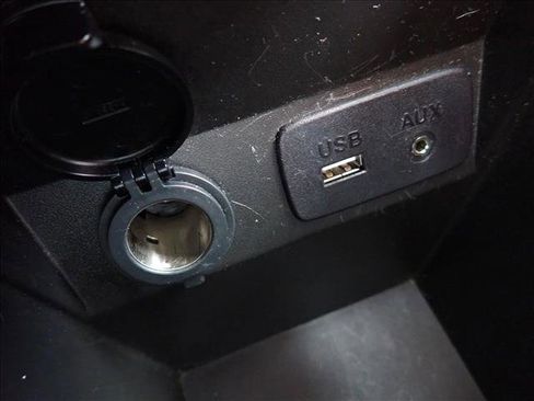 Used 2018 Subaru Crosstrek 2.0i Premium w/ Moonroof Package image 21