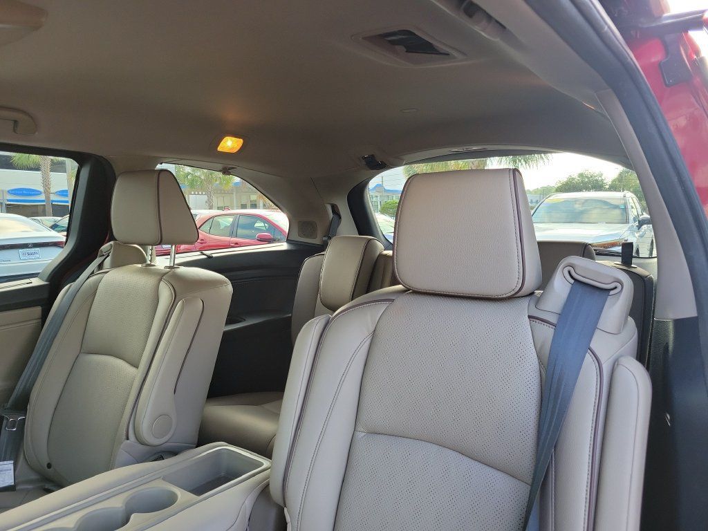 Certified 2024 Honda Odyssey Elite image 17