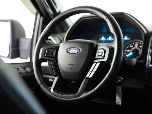 Used 2016 Ford F150 XLT w/ Equipment Group 302A Luxury AWD/4WD image 11