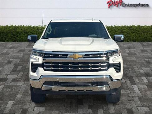 Used 2023 Chevrolet Silverado 1500 LTZ w/ Technology Package AWD/4WD image 6