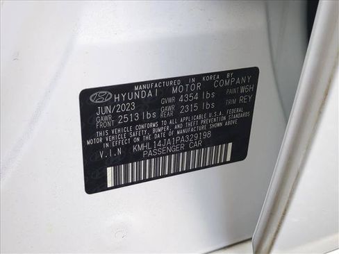 Certified 2023 Hyundai Sonata SEL w/ Convenience Package FWD image 29