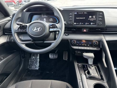 Certified 2026 Hyundai Elantra Sport FWD image 2