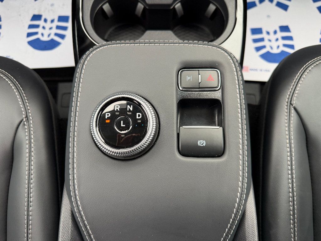 Used 2024 Ford Mustang Mach-E Select AWD/4WD image 42