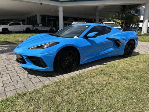 Used 2025 Chevrolet Corvette Stingray Preferred Cpe w/ 2LT RWD image 30