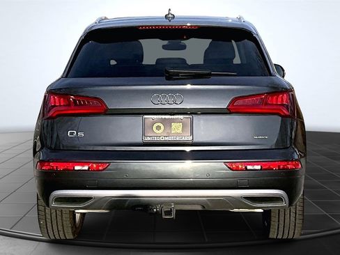 Used 2020 Audi Q5 2.0T Premium Plus w/ Premium Plus Package image 5