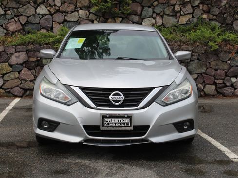 Used 2017 Nissan Altima 2.5 SV FWD image 3
