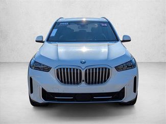 Used 2025 BMW X5 xDrive50e video 2