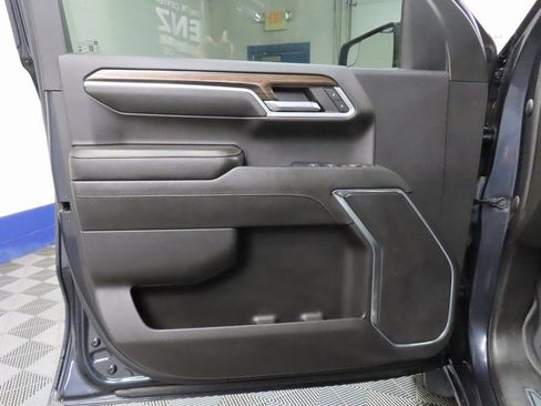 Used 2022 Chevrolet Silverado 1500 RST w/ Protection Package AWD/4WD image 50