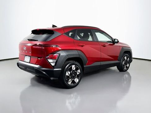 Used 2024 Hyundai Kona SEL AWD/4WD image 8